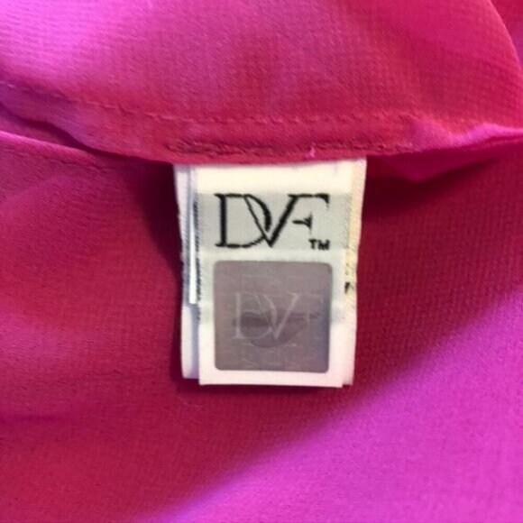 Diane‎ Von Furstenberg Leysa Pink Silk Blouse - Size 2 - Picture 7 of 11
